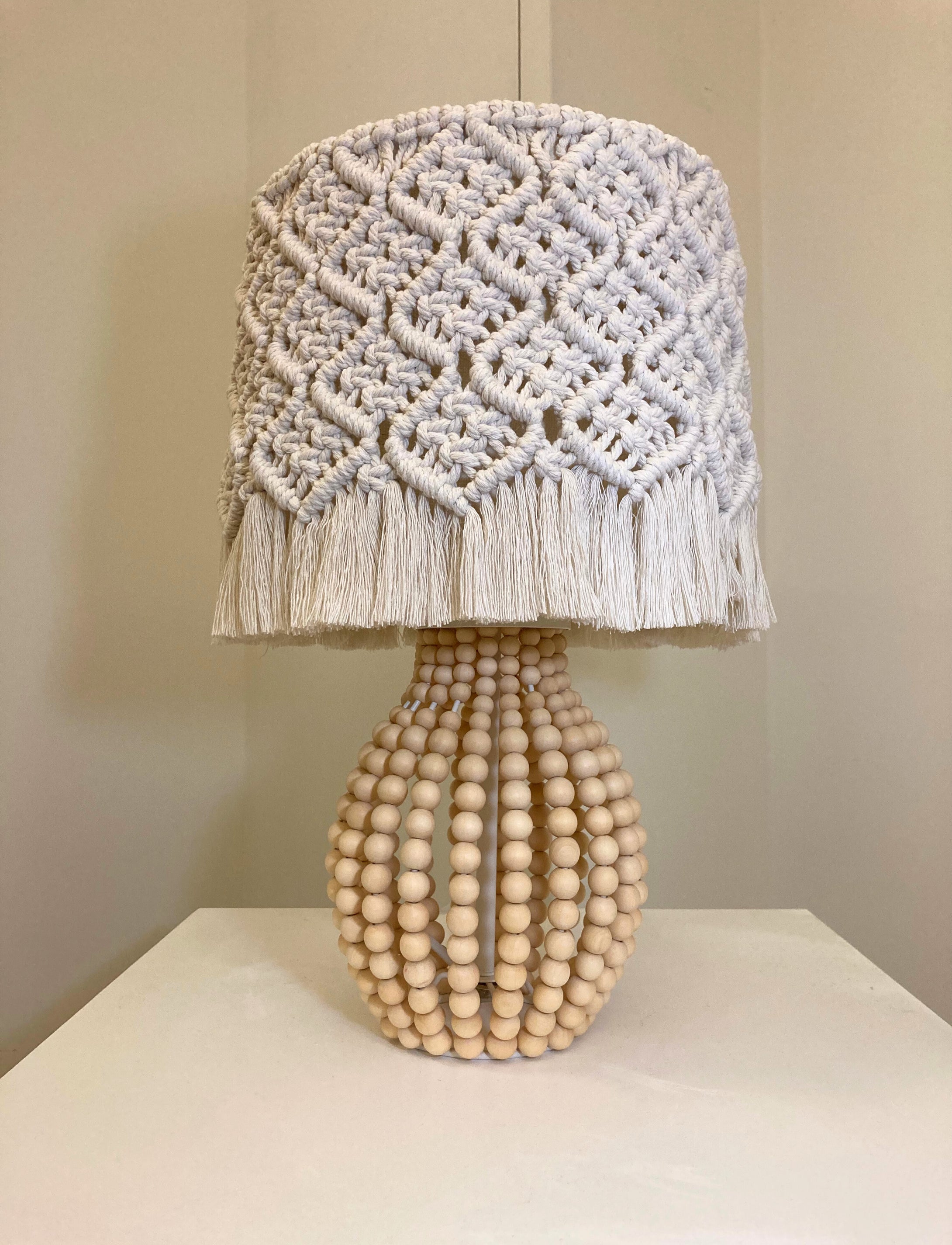 Amparo Castillo - Lamp with Macrame Lamp Shade