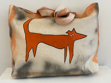 Load image into Gallery viewer, Tanya Darl - Lil Dingo (bag)
