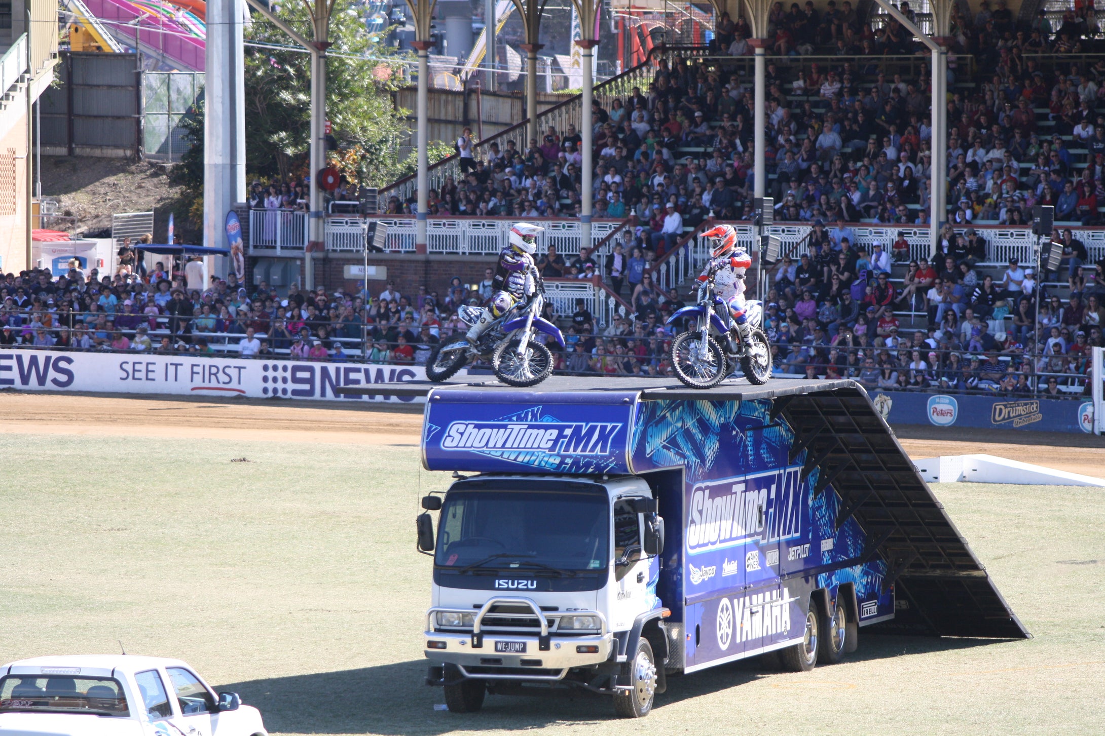 Sylvain Minier - Stunt Guys